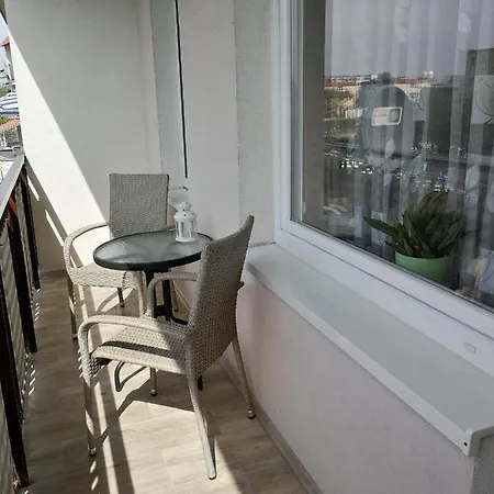 Daire Apartament U Moni